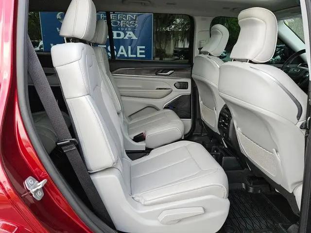 2021 Jeep Grand Cherokee Overland 4x4