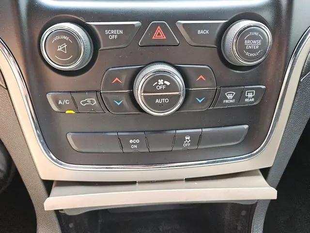 2015 Jeep Grand Cherokee Laredo