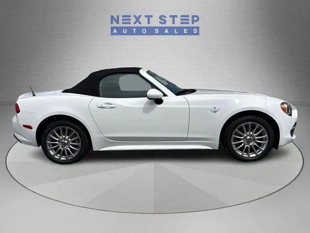 2017 Fiat 124 Spider Classica