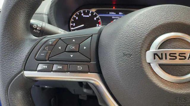 2023 Nissan Sentra SV Xtronic CVT