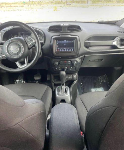 2021 Jeep Renegade Latitude FWD