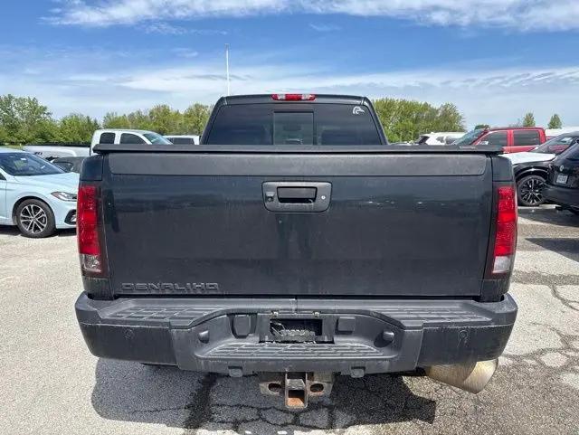 2011 GMC Sierra 2500HD Denali