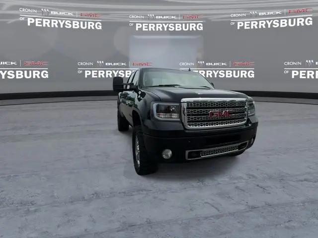 2011 GMC Sierra 2500HD Denali