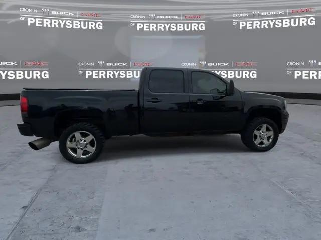 2011 GMC Sierra 2500HD Denali
