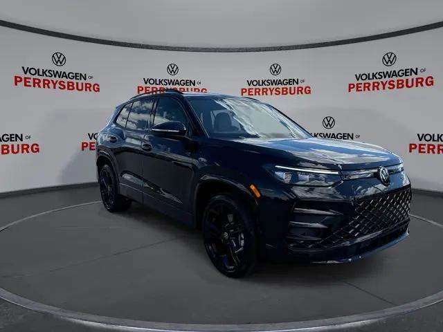 2026 Volkswagen Tiguan SE R-Line Black