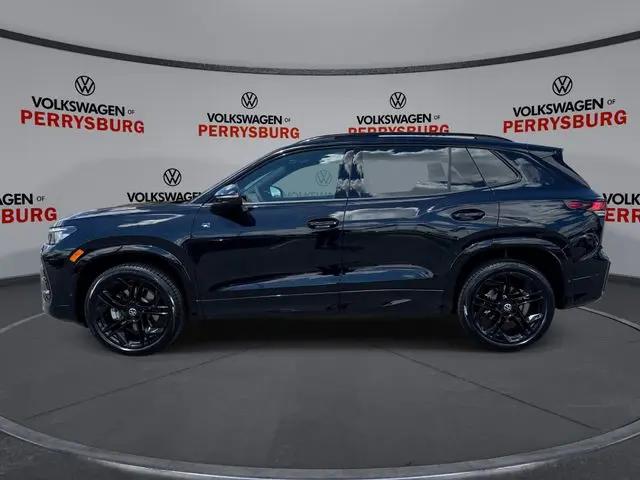 2026 Volkswagen Tiguan SE R-Line Black