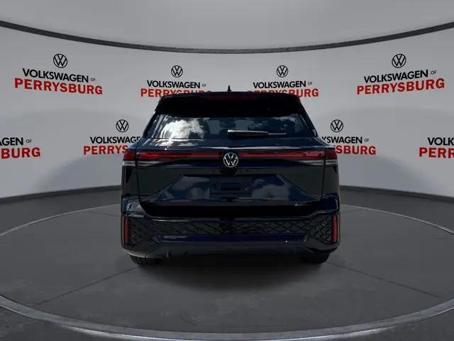 2026 Volkswagen Tiguan SE R-Line Black