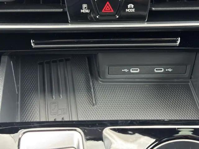 2026 Volkswagen Atlas Cross Sport SE with Technology