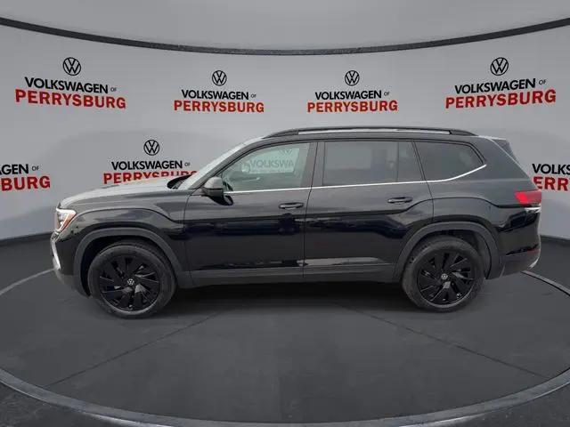 2026 Volkswagen Atlas SE with Technology