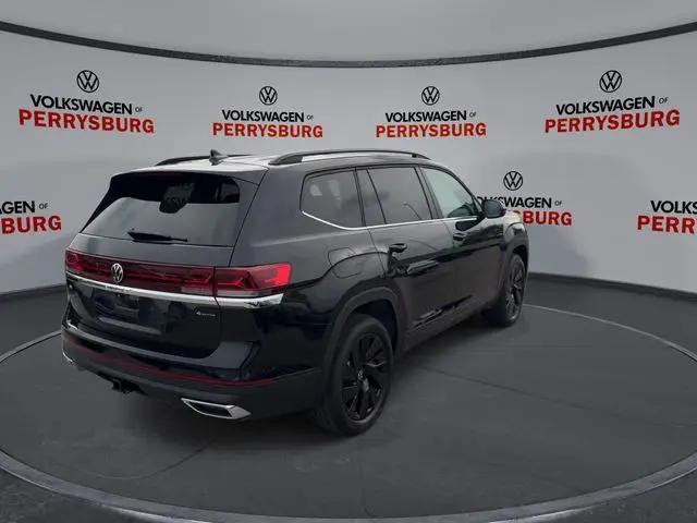2026 Volkswagen Atlas SE with Technology