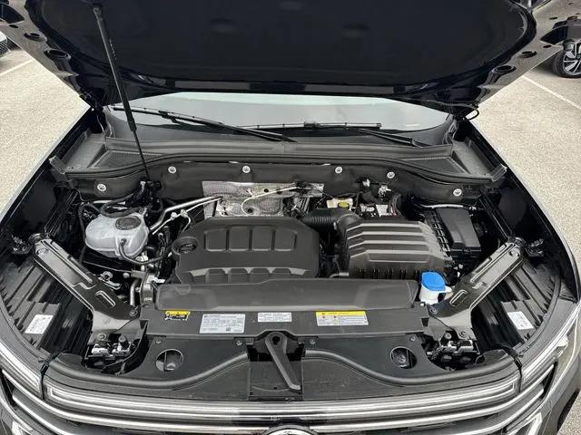 2026 Volkswagen Atlas SE with Technology