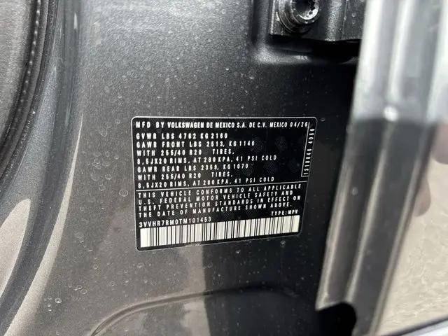 2026 Volkswagen Tiguan SE R-Line Black