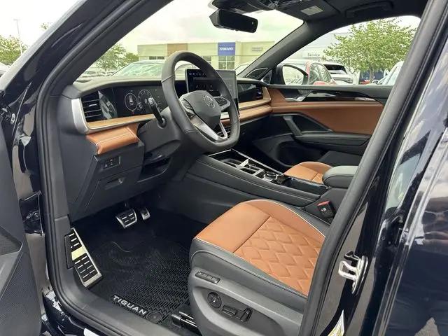 2026 Volkswagen Tiguan SEL R-Line Turbo