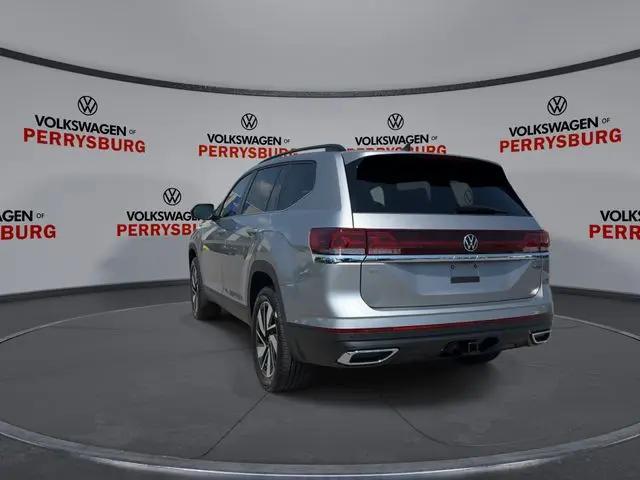 2026 Volkswagen Atlas SE with Technology