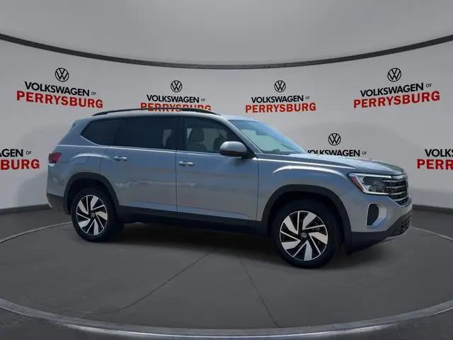 2026 Volkswagen Atlas SE with Technology