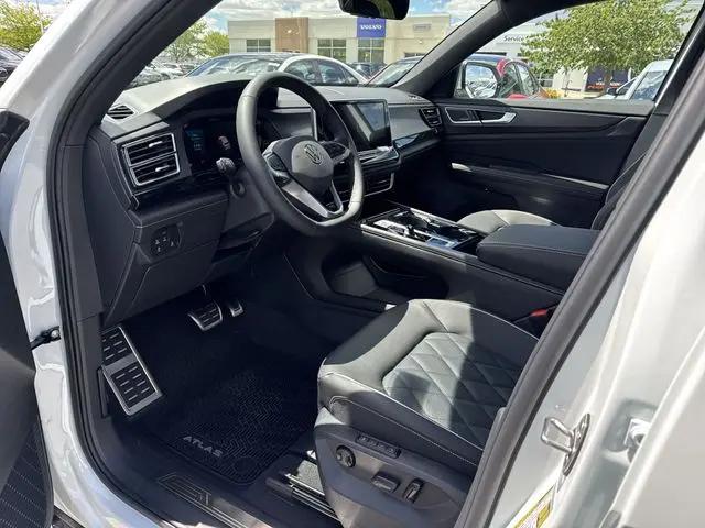 2026 Volkswagen Atlas Cross Sport SEL Premium R-Line