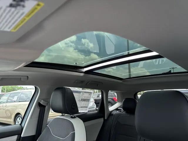 2026 Volkswagen Taos SE