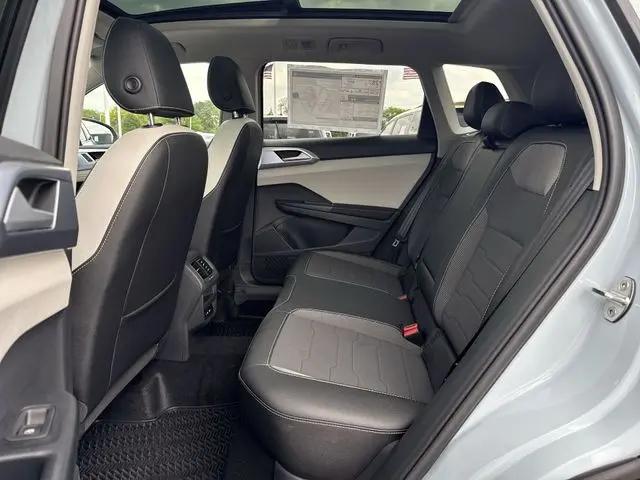 2026 Volkswagen Taos SE