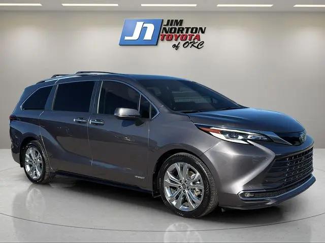 2021 Toyota Sienna Platinum