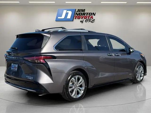 2021 Toyota Sienna Platinum