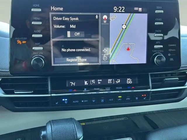 2021 Toyota Sienna Platinum