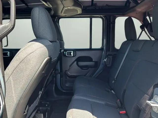 2025 Jeep Wrangler 4-Door Rubicon 4x4
