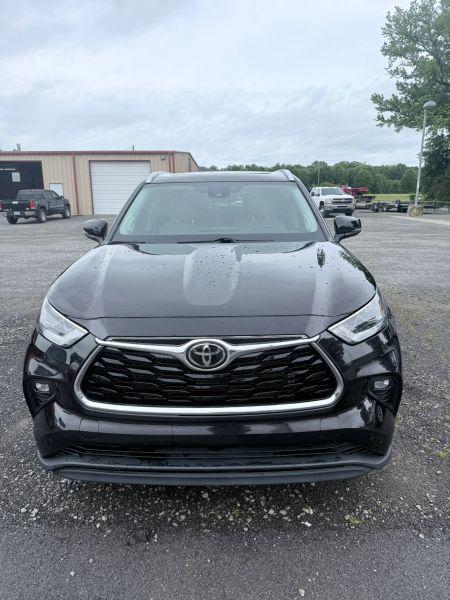 2022 Toyota Highlander Limited