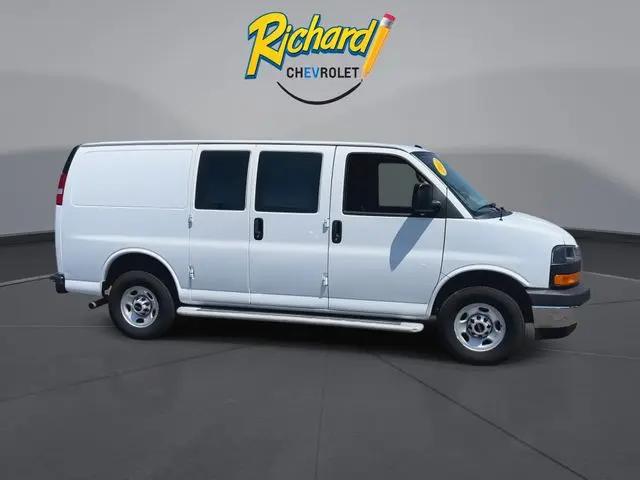 2024 GMC Savana Cargo RWD 2500 Regular Wheelbase Work Van