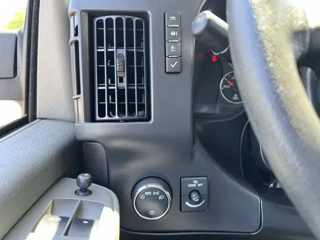 2024 GMC Savana Cargo RWD 2500 Regular Wheelbase Work Van