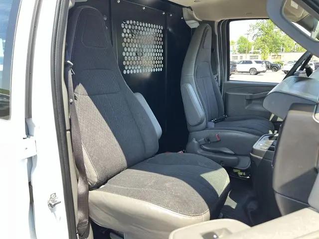2024 GMC Savana Cargo RWD 2500 Regular Wheelbase Work Van