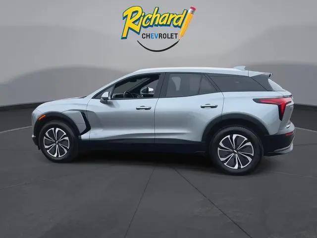 2024 Chevrolet V Blazer eAWD 2LT