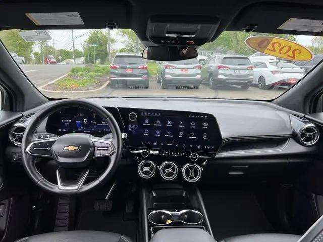2024 Chevrolet V Blazer eAWD 2LT