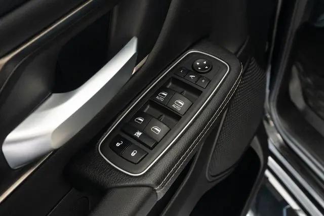 2022 Ram 1500 Rebel Crew Cab 4x4 5'7" Box