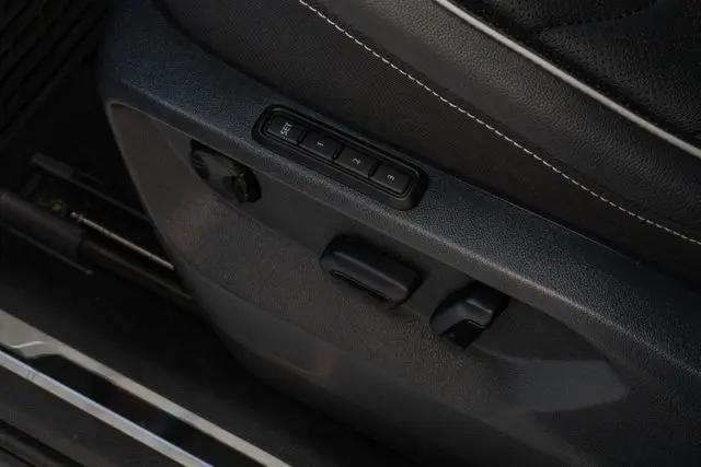 2024 Volkswagen Tiguan 2.0T SEL R-Line