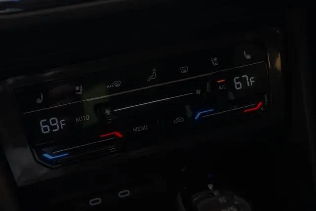 2024 Volkswagen Tiguan 2.0T SEL R-Line