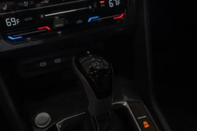 2024 Volkswagen Tiguan 2.0T SEL R-Line
