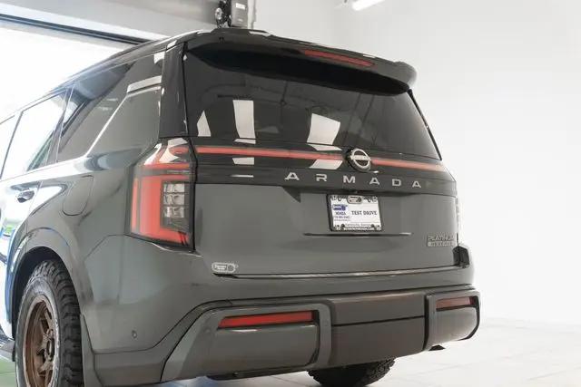2025 Nissan Armada Platinum Reserve 4WD