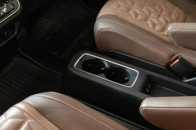 2025 Nissan Armada Platinum Reserve 4WD