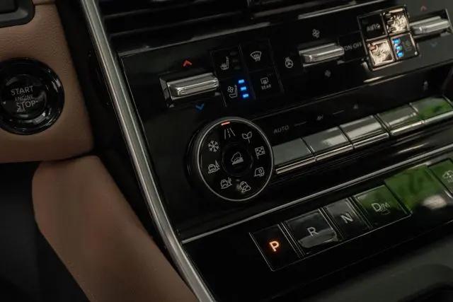 2025 Nissan Armada Platinum Reserve 4WD