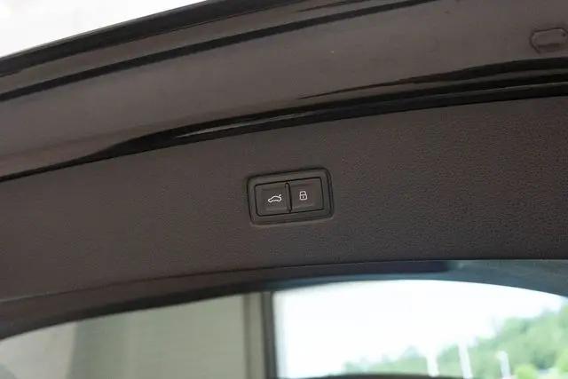 2023 Audi Q7 Premium Plus 55 TFSI quattro Tiptronic