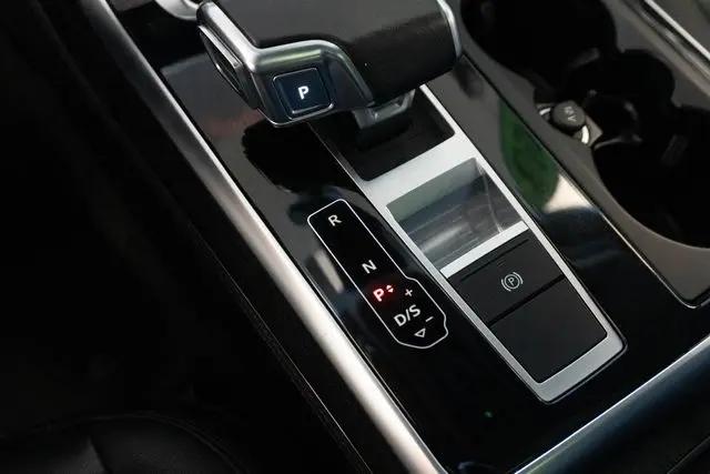 2023 Audi Q7 Premium Plus 55 TFSI quattro Tiptronic