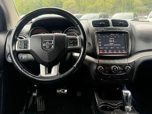 2019 Dodge Journey Crossroad