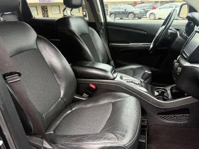 2019 Dodge Journey Crossroad