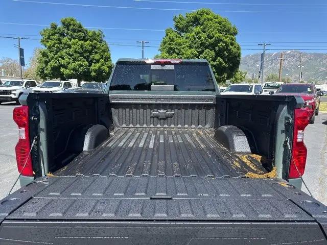 2026 Chevrolet Silverado 3500HD Crew Cab, Standard Bed, LT, 4WD