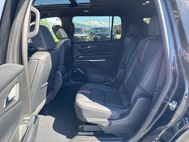 2026 Chevrolet Traverse AWD RS