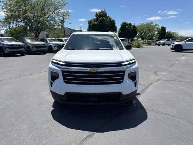 2026 Chevrolet Traverse AWD LT