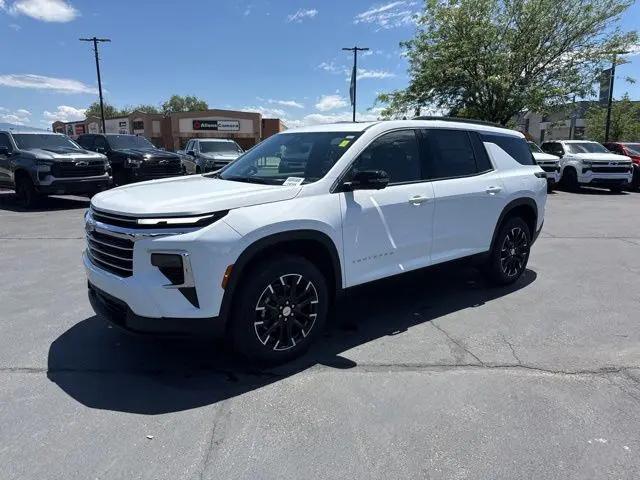 2026 Chevrolet Traverse AWD LT
