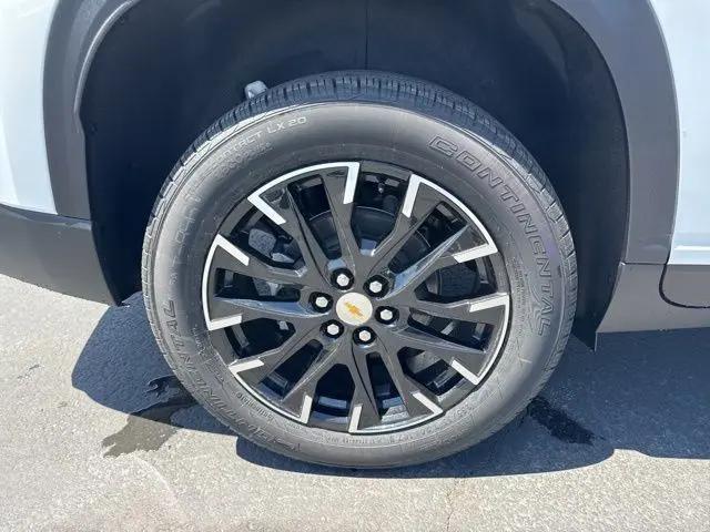 2026 Chevrolet Traverse AWD LT