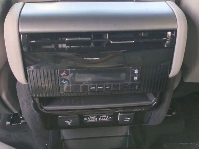 2026 Jeep Grand Wagoneer 4x4