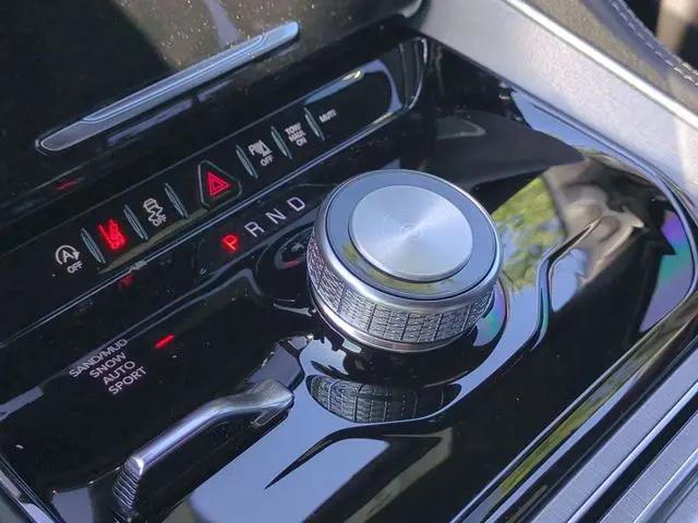 2026 Jeep Grand Wagoneer L Limited Altitude 4x4